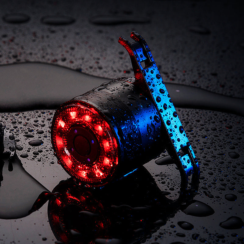 Luce posteriore per bicicletta colorata